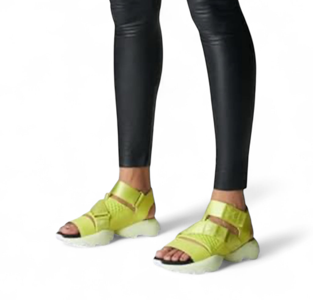 Sorel Women's Kinetic Impact Sandals size 10